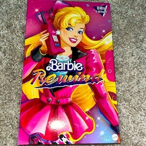 Barbie Rewind 80s Edition Career Girl Doll (11.5-in Blonde)